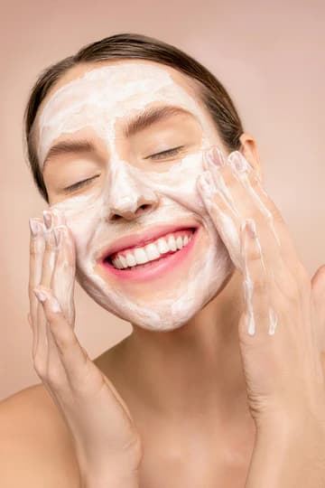 Cleansing balm jar